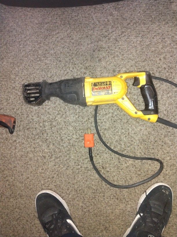 Dewalt