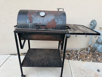 BBQ pit