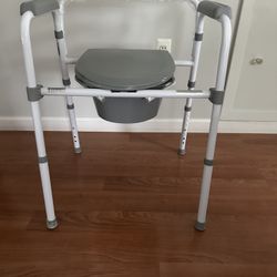 3-in-1 Steel Adjustable Bedside Commode, Portable Bedside Toilet, Toilet Chair, Folds for Storage