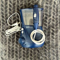 Waterpik Water Flosser w/ Heads
