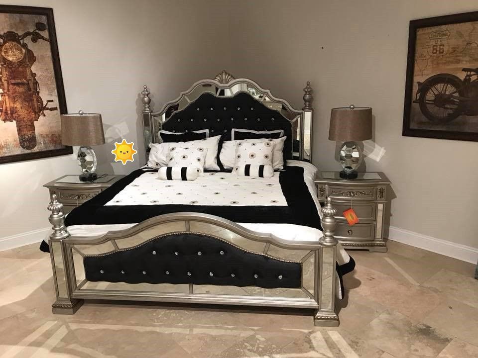 👸Azha Queen Bed
Furniture of America $20 Down Payment and delivery available 