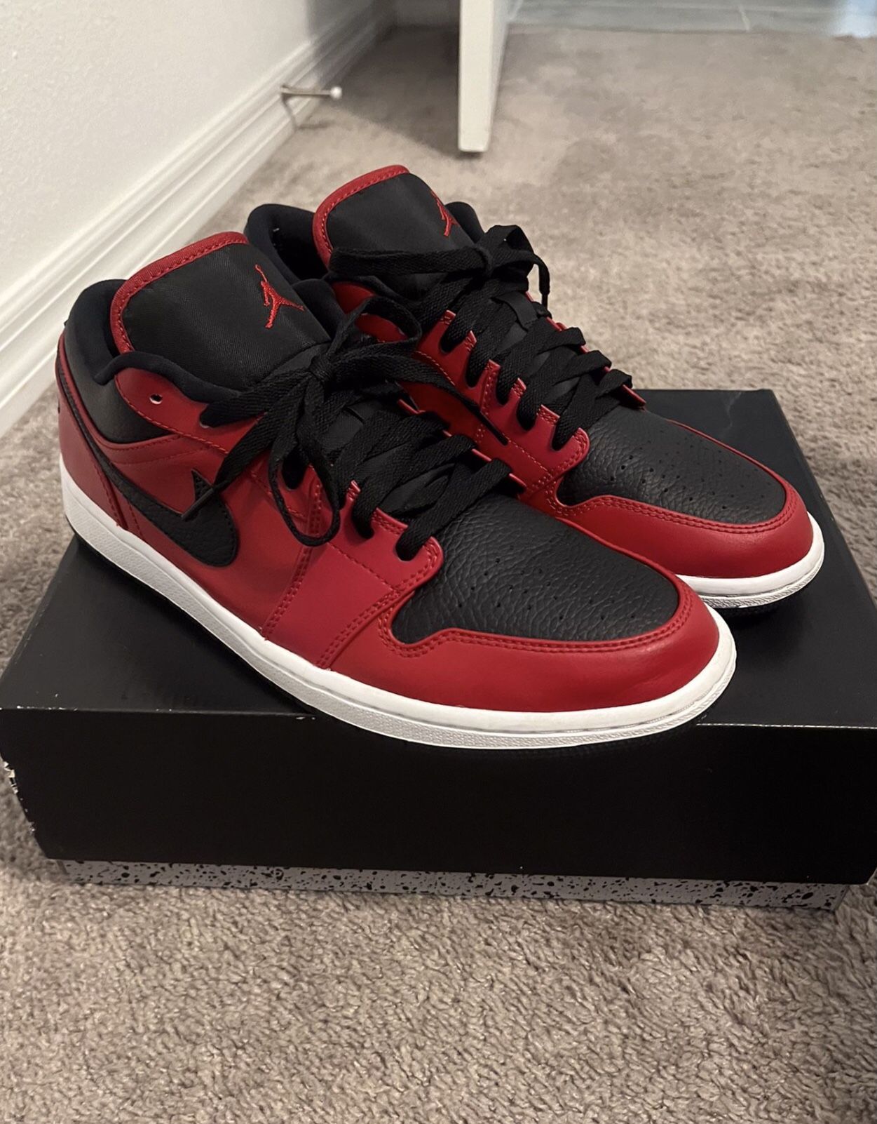 Jordan 1 Low Reverse Bred
