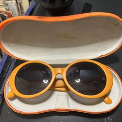 GROOVY VINTAGE ORANGE SHADES W ORANGE CASE