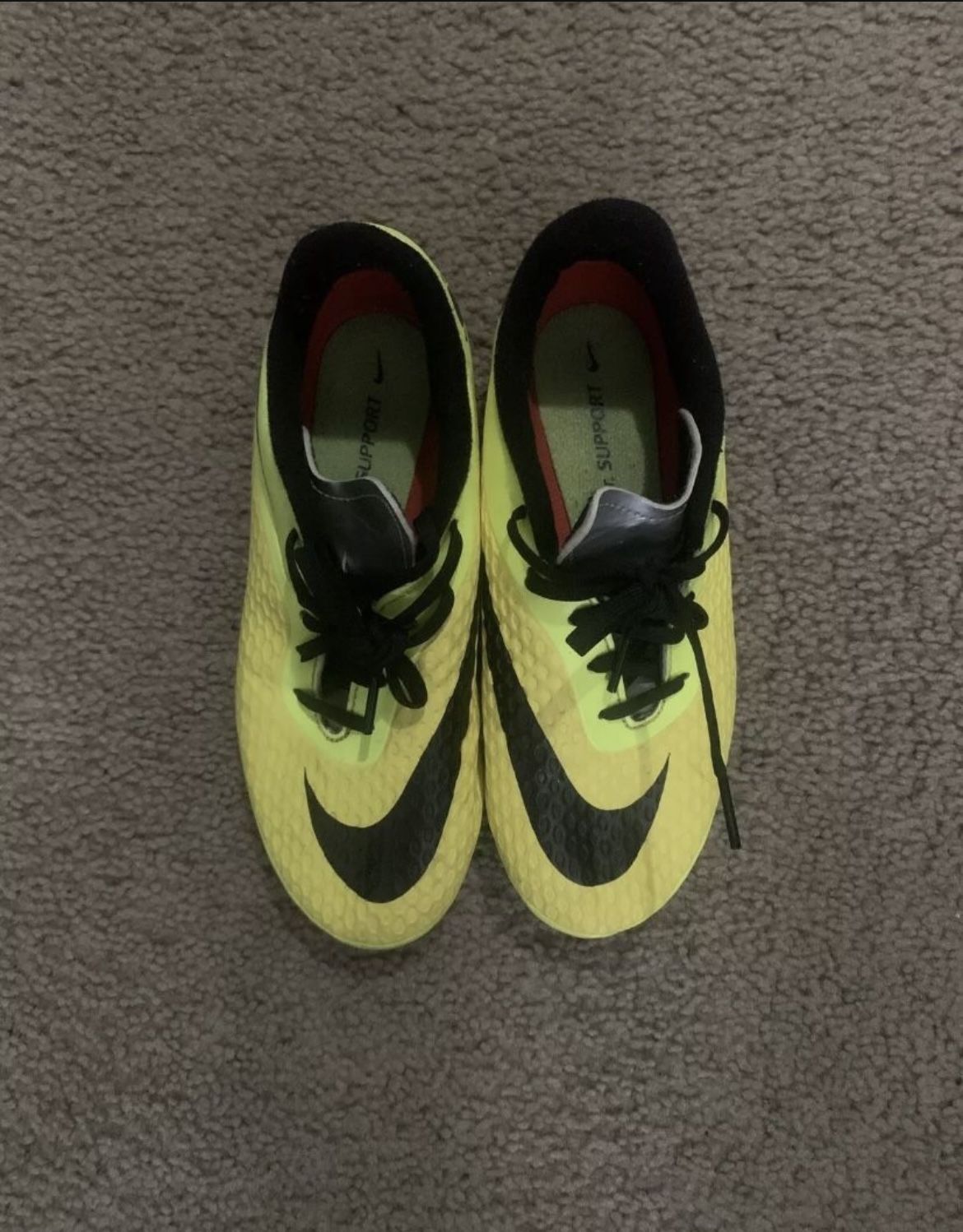 Nike Hypervenom soccer cleats size 4.5Y