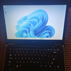 Like New Dell Latitude Laptop Intel Core i5 8GB RAM 128GB SSD Webcam Wi-Fi/Bluetooth Wireless Windows 11 Professional 