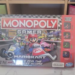 MarioKart Monopoly Board Game Brand New Unopened