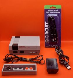 Mini Retro Gaming Console 620 Built-in Games W/ HDMI Output [Tested & Working]