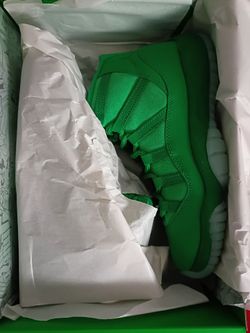 Jordan 11 (green screen )