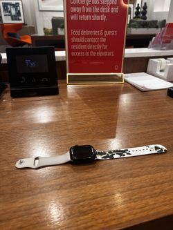 Apple Watch SERIES 7 