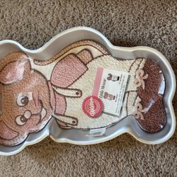 Winston’s Cake Pan 