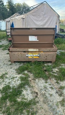 knaack Tool Box