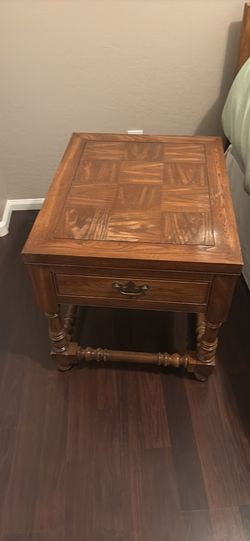 Pennsylvania House  Vintage End Table