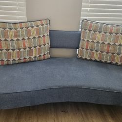Ashley's Hollyann Sofa 