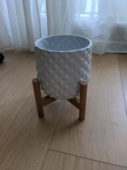 Planter With Stand