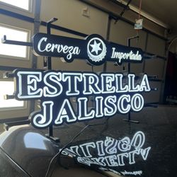 Estrella Jalisco Neon 