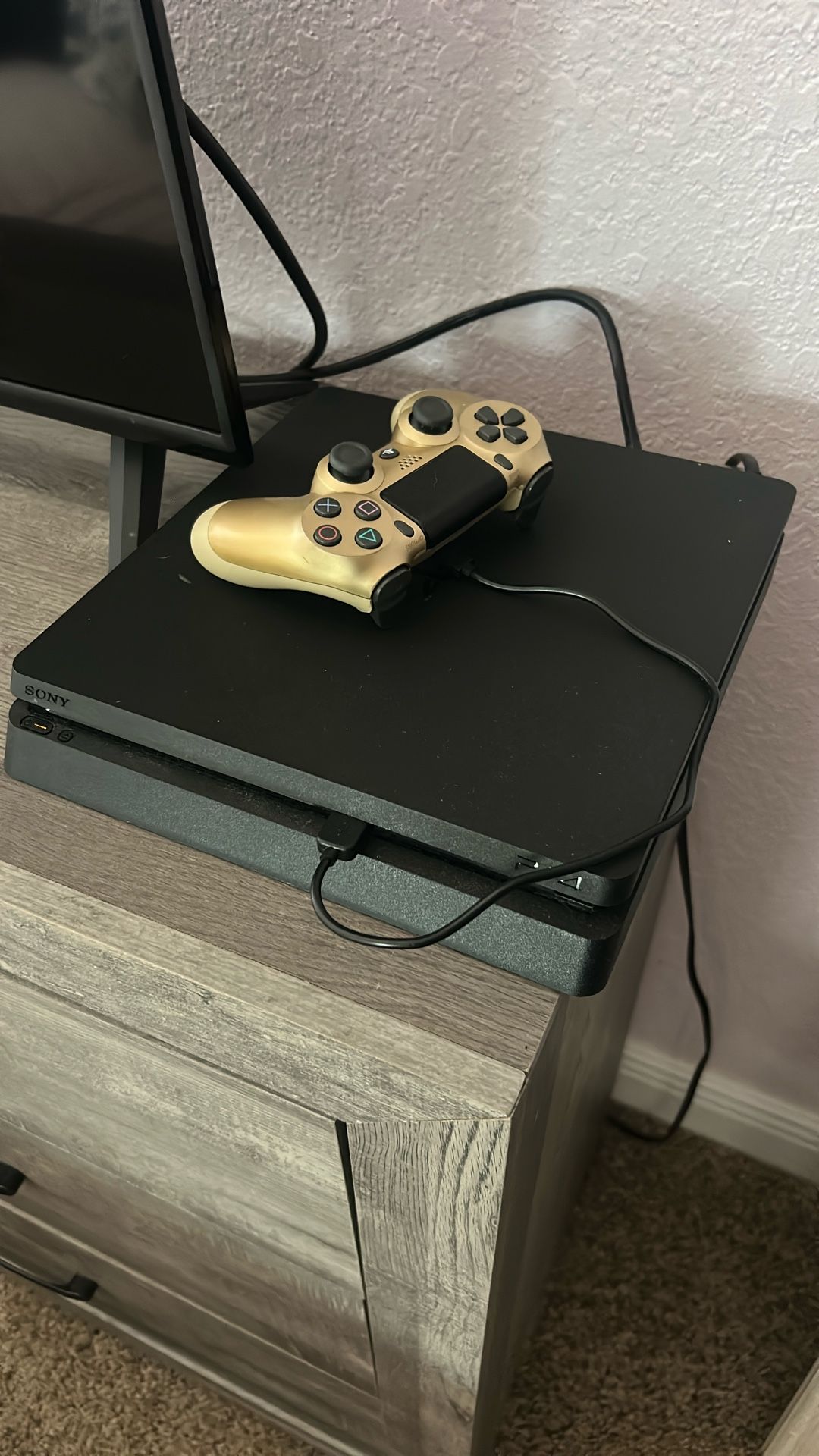 Ps4 & controller