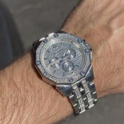 Bulova Octava Crystal Quartz Silver Tone Stainless Steel Men's Watch 96C134 