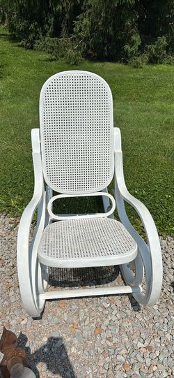 Vintage Thonet-style bentwood rocking chair