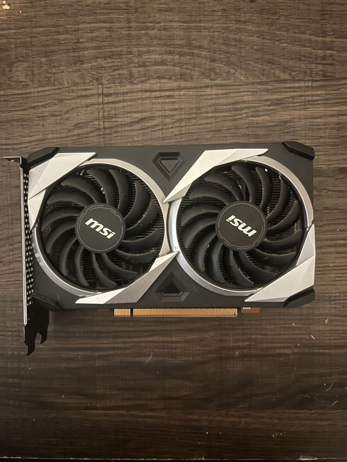 Msi Radeon 6500 xt gpu