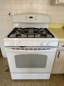 GE Stove