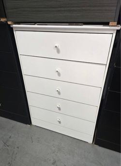 Five Drawers Dresser