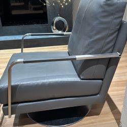 Real Leather Swivel Armchairs (2) Great Condition High End Italian Designe  