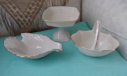 Lenox 3 Items Basket, Dove, & Pedestal