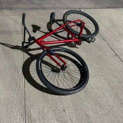 Red throne 29er trade for other bikes 