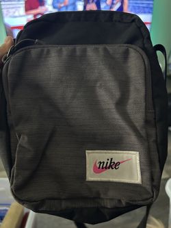 NIKE side bag