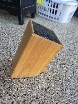 Knife Block Free