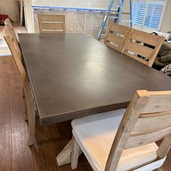 Dinning Table (6 seats) with Seat Covers 