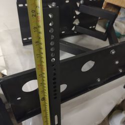 Heavy Duty Full Swiel TV Mount 