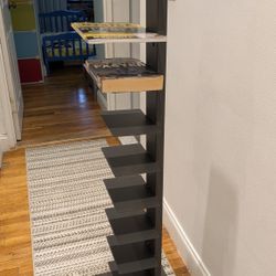 Metal Spine Book Shelf / Sapiens Book Case Tower