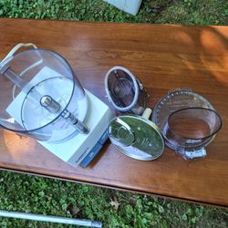 Cuisinart Pro Custom 11 Food Processor With Accessories-TESTED!