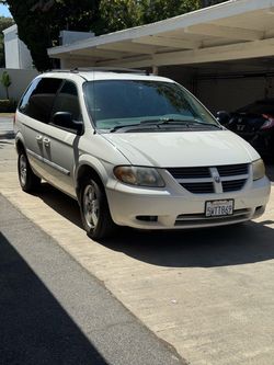 2005 Dodge Caravan