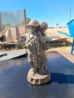 Garden statues