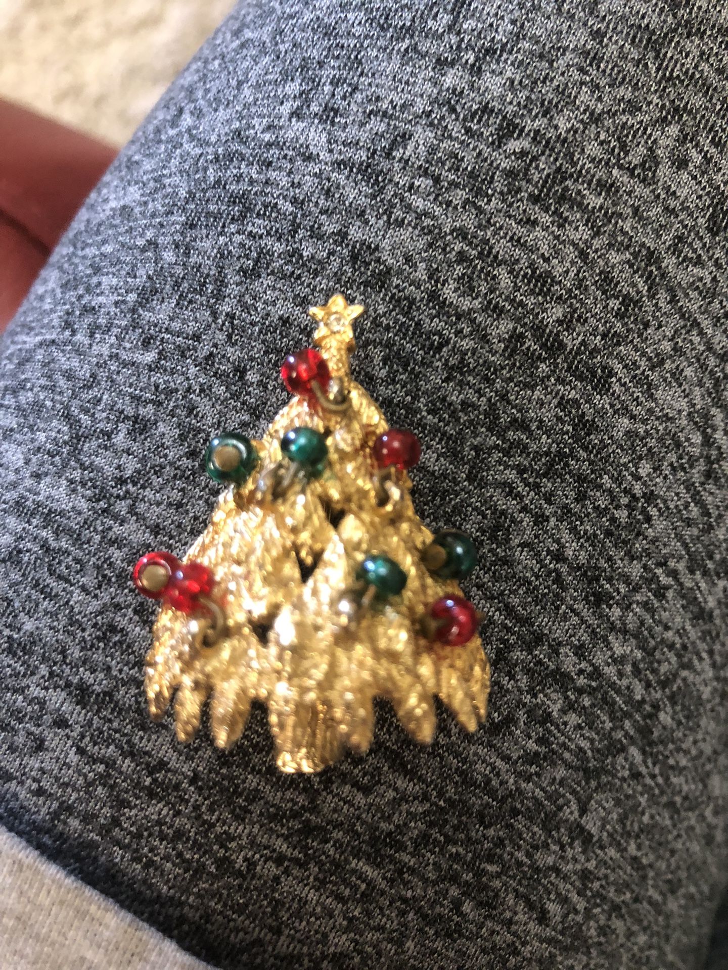 Benedikt NY Christmas Tree Brooch Pin