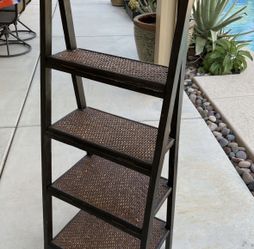 Display Rack - 4 Tier