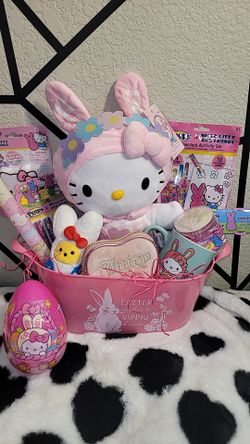 Hello Kitty Easter Stepper Gift Basket 