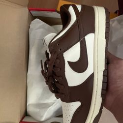 Nike Brown Dunk Cacao Size 8.5 Women / 7 Men