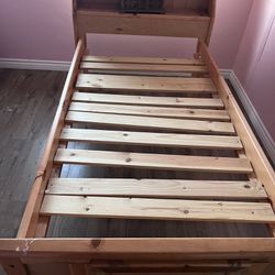 Twin Wooden Bed 