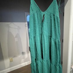 New.  Green Summer Dress 