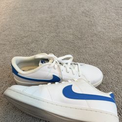 Nike Court Royale 2