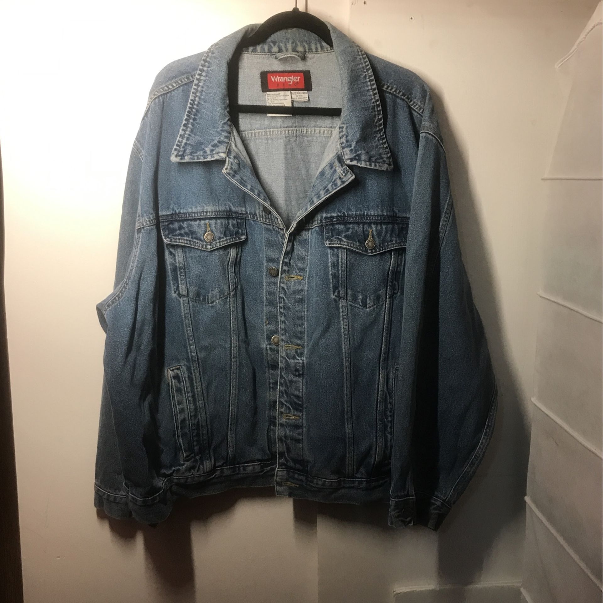 Wrangler Jean jacket size 4XL