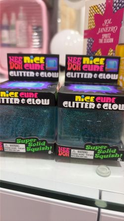 Nice cube glitter
