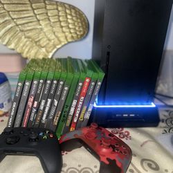 Xbox Series X With Controllers