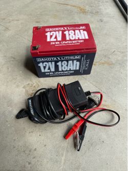 Dakota lithium 12V 18AH Battery and charger