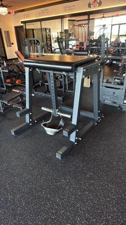 Tighten PDM reverse hyper back extension