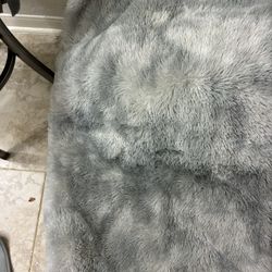 5’x7’ Light Gray Area Brand New Never Been Used