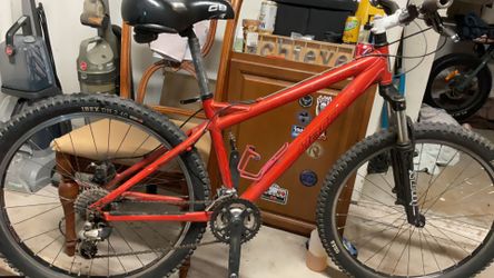 Used Haro Flightline Sport Men’s Bike